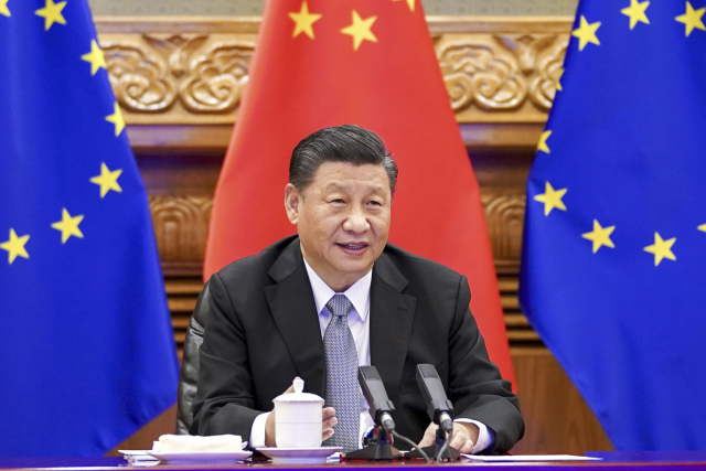 Chinese President Xi Jinping during a video conference with EU leaders in Beijing on the 30th (local time).  Shinhwa Yonhap News