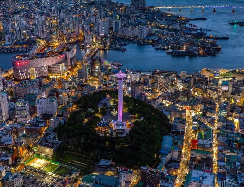 바닷가 드론쇼·강변 나이트마켓… ‘한가위 夜행’ 어때요?