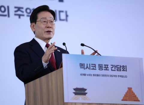 유시민 저격한 이 대통령 
