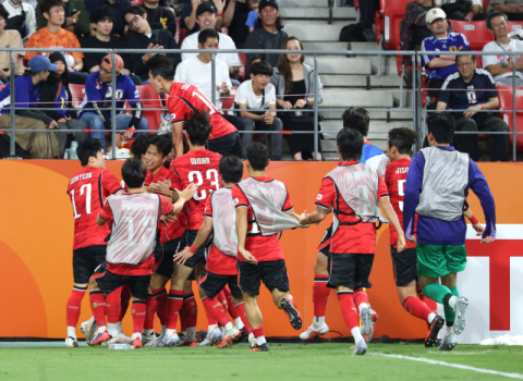 엄지성 한 방, 일본 또 넘었다…한국 축구 AG 4연패 [여기는 나고야]