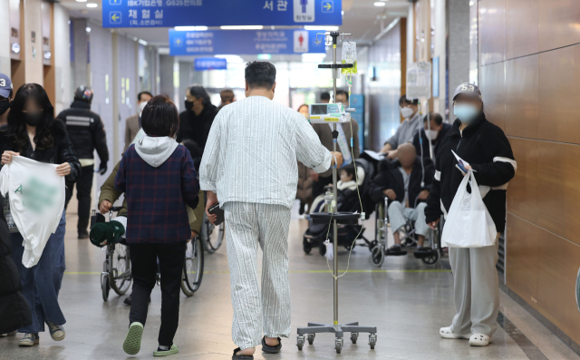 부산·경남 국립대병원의 의정 갈등 피해가 심각한 것으로 나타났다. 부산 한 대학병원의 모습. 이재찬 기자 chan@