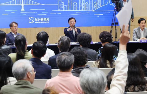 지역 문화계 “올바른 판단” vs “도약 기회 잃어” [퐁피두·라 스칼라 백지화]