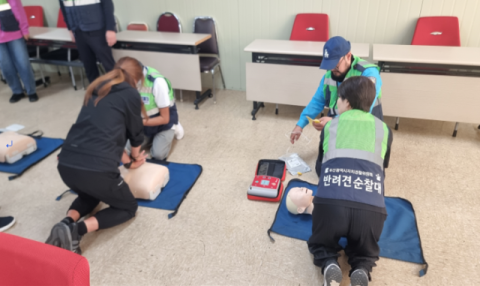반려견순찰대, 심폐소생술 익혀 '생명 지킴이'로 거듭난다
