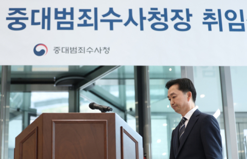 李 “국무회의 ‘중수청장 배석 불가’ 주장은 억지”… 경찰 ‘고강도 개혁’ 재차 주문